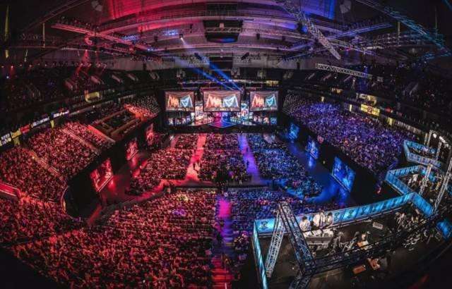 四届Major冠军选手device加入NiP，竟然还是Astralis主动出售